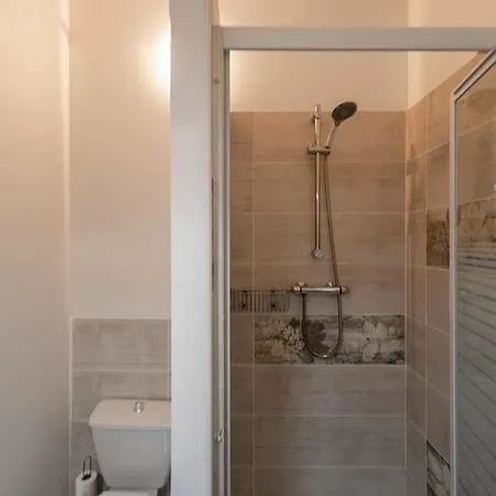 L'ecrin - Dans Un Parc Arbore * Peyregoux